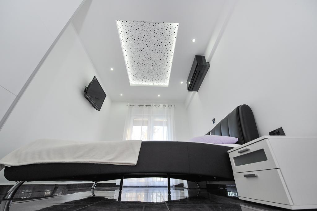 Villa Lily Privlaka  Dış mekan fotoğraf