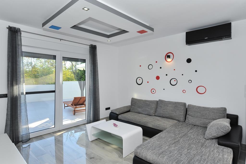 Villa Lily Privlaka  Dış mekan fotoğraf