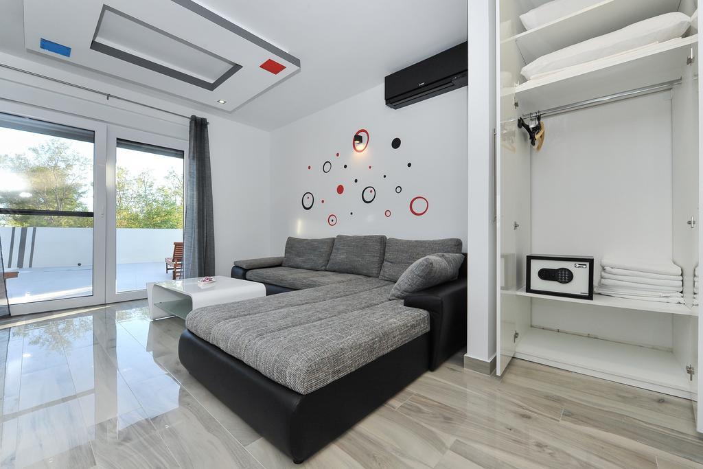 Villa Lily Privlaka  Dış mekan fotoğraf