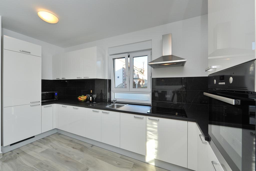 Villa Lily Privlaka  Dış mekan fotoğraf
